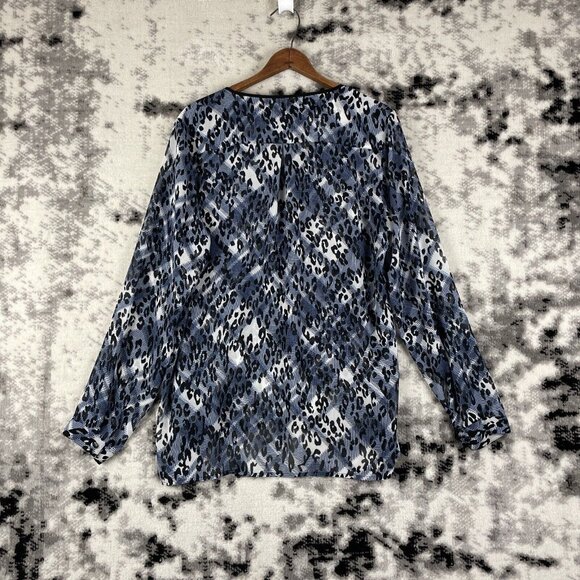 Cabi Blouse Womens Size Large Button Up‎ Sheer V-Neck Animal Print Polyester - Picture 5 of 10